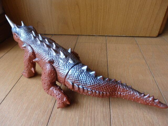 Amazon | 冷凍怪獣バルゴン・映画『大怪獣決闘 ガメラ対バルゴン1966年